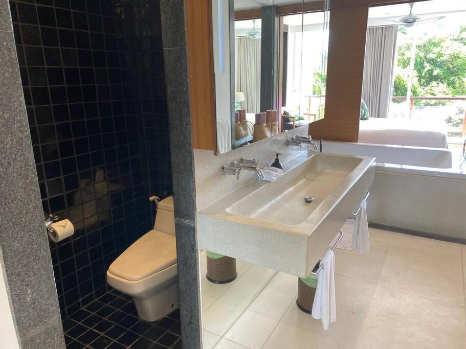 Beachfront 2 Bedroom Luxury Condo Chava Surin Экстерьер фото